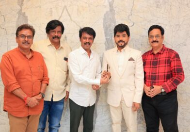 எழுத்தாளர் சங்கத்தில் லெஜண்ட் சரவணன்